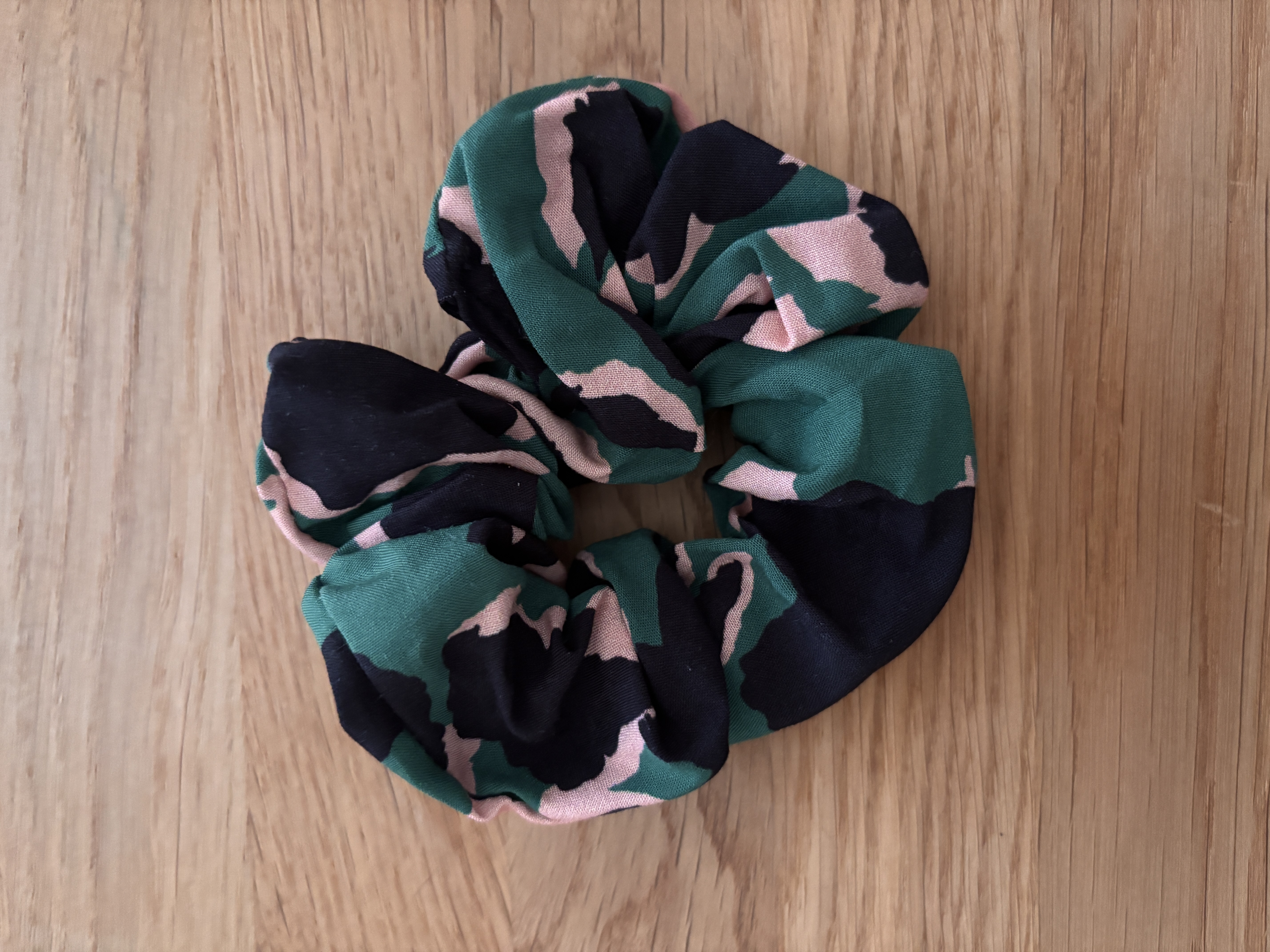 Scrunchie Jungle Leo